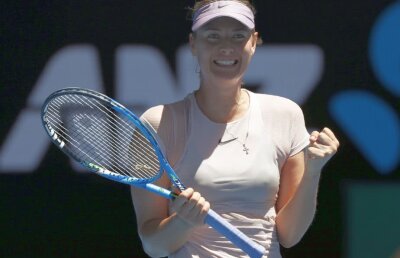 AUSTRALIAN OPEN  VIDEO Victorii fără emoții pentru Sharapova, Kerber, Muguruza și Pliskova! Doi dintre favoriții de pe tabloul masculin au fost eliminați + meciuri excelente făcute de Federer și Djokovic