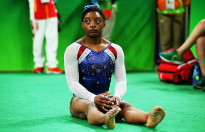 Încă o victimă a doctorului Larry Nassar » Simone Biles dezvăluie calvarul la care a fost supusă: "Vă rog să mă credeți că a fost mult mai dificil să spun asta cu voce tare decât să aștern pe hârtie"