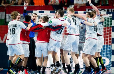 Ungaria eliminată. Cehia continuă surprizele! » Franța e singura echipă care a câștigat toate meciurile după faza grupelor