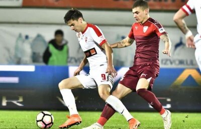 EXCLUSIV Câștigătoarea Cupei și a Supercupei se mai desparte de doi jucători! Unul dintre ei a fost om de bază