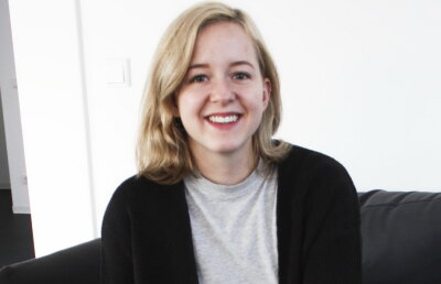 Această femeie a citit 100 de cărți într-o lună