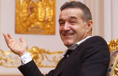 Răspuns acid pentru Gigi Becali: "O să-i arăt în teren dacă sunt un jucător fricos"