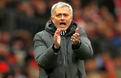 Mourinho urgentează prelungirea înţelegerii unui fotbalist: "Semnează contractul şi taci!"