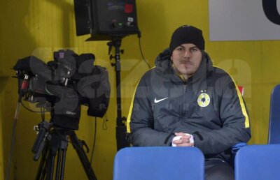 Alibec e certat: "De şase luni vorbim despre asta şi el nu spune nimic"