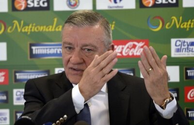 Mircea Sandu, ultimatum pentru Ionuț Lupescu: "Nu știu de ce nu face asta" + Încă un atac la adresa lui Burleanu: "Nici pe vremea mea nu se făcea așa ceva"