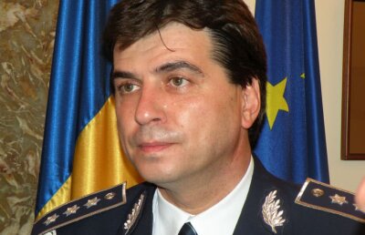 Polițistul Mândroc, cel recunoscut de o minoră obligată să facă sex cu el, a ajuns șeful firmei care asigură paza Stadionului Național!