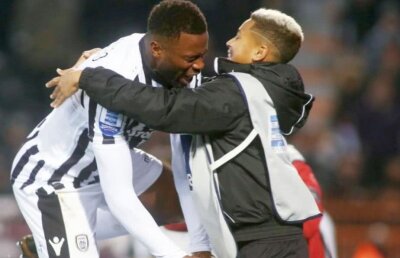 VIDEO Moment emoționant cu Fernando Varela în prim-plan » Fostul stelist și-a îmbrățișat copilul și a izbucnit în plâns după golul reușit pentru PAOK