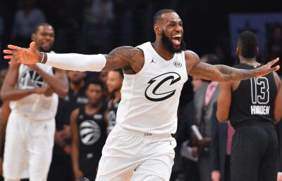 VIDEO+FOTO All Star Game resuscitat! Noul format a dinamizat un demonstrativ plictisitor: mai competitiv, mai intens și dominat de King James