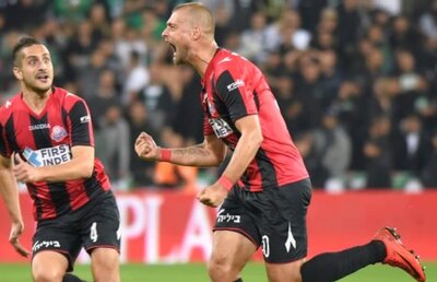 EXCLUSIV Ce salariu va încasa Gabi Tamaș după semnarea noului contract » Va fi cel mai bine plătit jucător din lot și a primit o propunere inedită