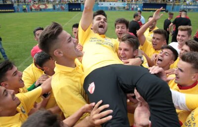 Resuscitați în play-out? » Ce greșeli i-au adus pe ”câini” mai jos ca niciodată și cum arată primul ”11” cu care Bratu o poate reinventa pe Dinamo