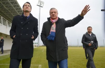 Episodul 2 » Burleanu vine cu o nouă serie de dezvăluiri: "Lupescu, Prunea & Nașu cumpără ceasuri de lux din banii FRF"