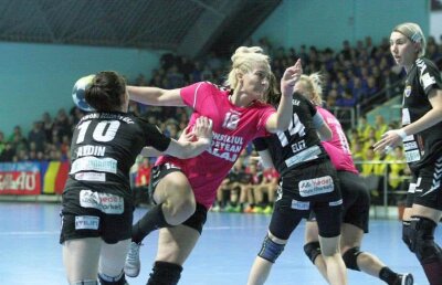 Stop pentru HC Zalău în Cupa EHF » Echipa care a eliminat-o va fi adversara Craiovei în semifinale