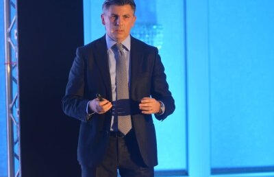 EXCLUSIV Alte probleme grave la alegerile FRF! Un nou candidat dezvăluie: "Îi fac plângere penală lui Lupescu!"