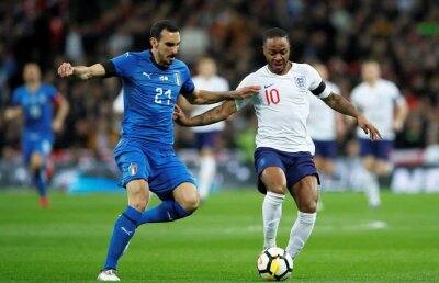 Apelul lui Sterling către fanii naționalei Angliei: "Nu mai fiți așa negativiști!" » Ce le-a mai cerut mijlocașul lui City suporterilor