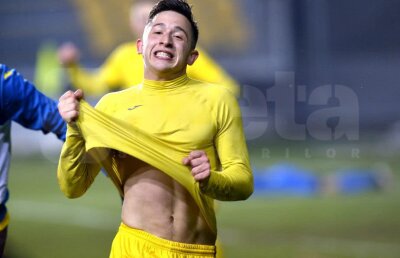  Opinie GSP // După pui de Moruțan să nu dai cu bolovan » "Nu ucideți jucătorii naționalei despre care acum 7 zile nu știați că există!" 