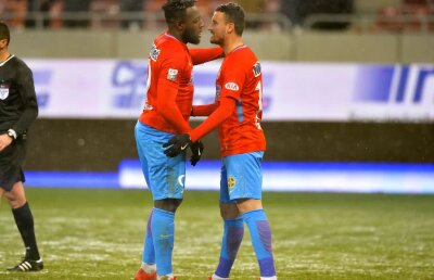 Probleme medicale pentru doi titulari de la FCSB înaintea meciului cu Poli Iași