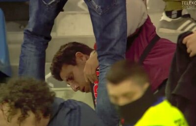 GALERIE FOTO + VIDEO Incidente la startul partidei din Bănie: stewarzii acuzați de exces de zel