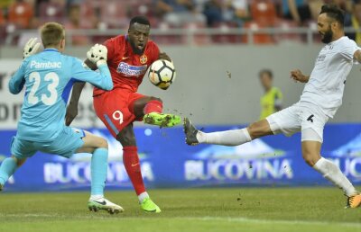 UPDATE Anunț oficial! N-a mai rezistat criticilor și a plecat de la echipă » EXCLUSIV Ce s-a întâmplat la club în această dimineață