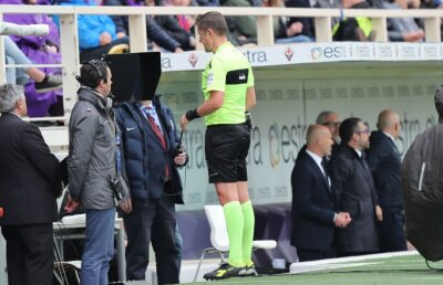 Opinie categorică despre ultimele schimbări din fotbal: "VAR este ca plasa pentru un funambul!"