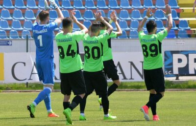 VIDEO Echipa lui Pustai respiră, iar Juventus București se scufundă după ce a fost demolată de Gaz Metan, 0-3