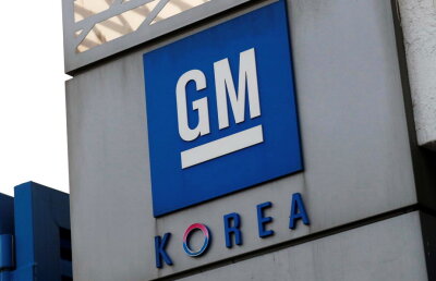 VIDEO Șeful le-a promis un bonus, dar nu s-a ținut de cuvânt. Uite cum s-au răzbunat angajații!