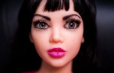 GALERIE FOTO Fotografii din primul bordel cu păpuşi sexuale. E incredibil cum arată!