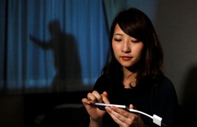 VIDEO Cea mai tare invenţie: femeilor nu le va mai fi teamă să stea singure