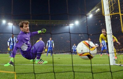 FC Porto a oferit 200.000 de euro pentru a mitui portarul advers » Ce a urmat după ce au fost refuzați