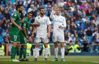 VIDEO + FOTO Niciun meci fără scandal la Madrid » Cartonaș roșu acordat după fluierul final
