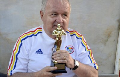 A MURIT CRISTIAN ȚOPESCU // Amintire memorabilă cu Țopescu și Dobrin de pe Bernabeu: "Nu-i păcat să-i batem?" 