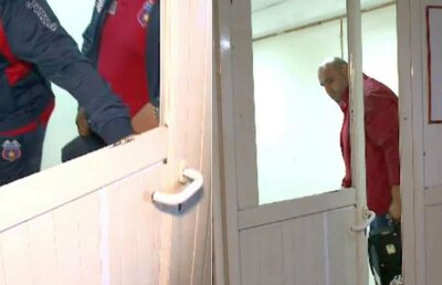 Egalul cu FC Dinamo le-a picat greu » Jucătorii și Lăcătuș și-au pierdut cumpătul după meci: "Mai bine vă loviți în cap!"