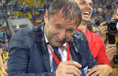 Devis Mangia, la cel mai important succes al carierei: "Trofeul e pentru jucători, suporteri, club și oraș" » Ce a spus Gustavo