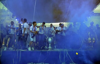 EXCLUSIV "Arde" Bănia! U Craiova are interzis să mai folosească imnurile "Cântec pentru Oltenia" și "O iubire alb albastră": "Îi dau în judecată!"