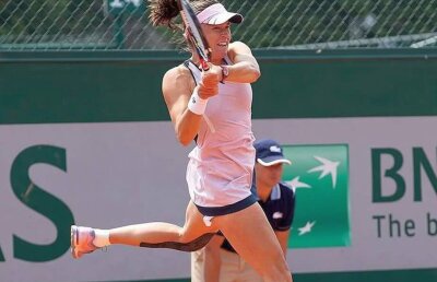 CORESPONDENȚĂ DE LA PARIS // Probleme după maratonul din primul tur: "Genunchiul mi se umflă când am meciuri lungi, grele"