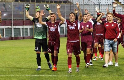 Rapidiștii au început ofensiva înaintea finalei de azi cu CSA Steaua: "După meci, Lăcătuș iși va lua gentuța și va pleca"