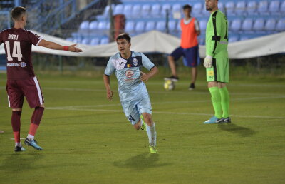 Interviu cu primul fotbalist născut după anul 2000 care marchează în Liga 1: "Eram fan Mutu în copilărie"