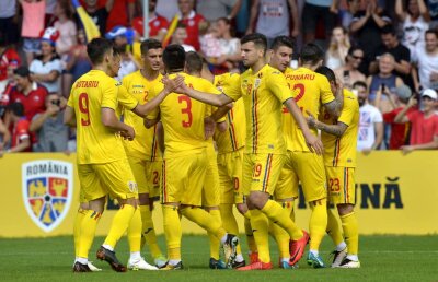 Jucătorii naționalei fascinați de Bogdan Lobonț: "Ne-a luat prin surprindere! E portarul meu preferat" + decizia luată de un campion cu CFR Cluj