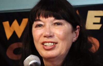 VIDEO De neimaginat! O fostă prostituată, înnobilată de ziua reginei Elizabeta a II-a