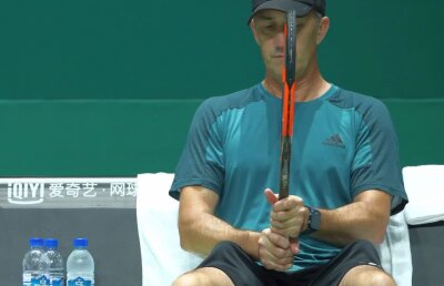 ROLAND GARROS // VIDEO + FOTO Darren Cahill a înroșit tastatura » Reacție pe Twitter: "OMG, OMG, OMG! Nu se poate!"