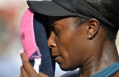 SIMONA HALEP - SLOANE STEPHENS, finala Roland Garros // La un pas să nu joace finala » Stephens a trecut prin momente dificile