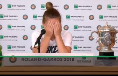 SIMONA HALEP A CÂȘTIGAT ROLAND GARROS // VIDEO Halep pusă pe glume la conferința de presă! Cum a reacționat: "Ar trebui să fac o poză"
