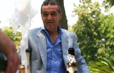 Gigi le-a dat o veste mare fanilor FCSB: "Gata, a semnat contractul" » Ofertă pentru Florinel Coman + ce transferuri vrea