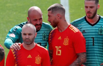 Bătaie în cantonamentul Spaniei! Sergio Ramos nu s-a mai putut abține, Pique a intervenit și el