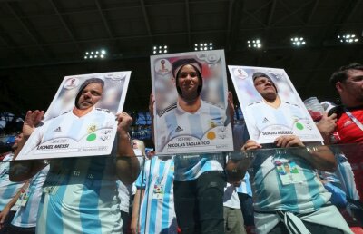 VIDEO + FOTO Două momente impresionante cu suporterii Argentinei » Maradona a fost din nou în centrul atenției