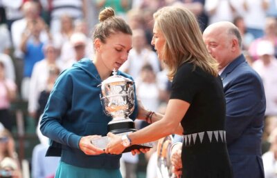 SIMONA HALEP. Charlie Hebdo a reacționat după criticile românilor: "Descoperim cu oroare că europenii n-au niciun umor. Încă un motiv de discordie?"