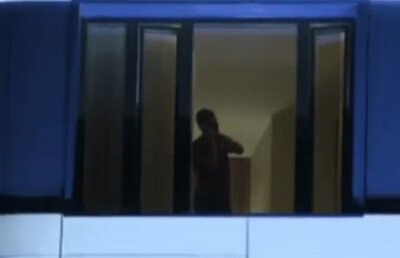 VIDEO Ronaldo exasperat :) » Lusitanul a apărut la geam, după ce fanii iranieni au venit să facă gălăgie la hotelul Portugaliei