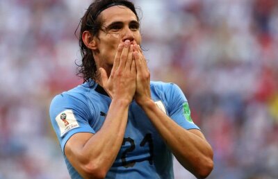 Scrisoarea emoționantă a lui Edinson Cavani către "tânărul Edinson Cavani la 9 ani": "Vei avea maşini scumpe şi mulţi bani, dar nu te vor face fericit"