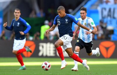 VIDEO+FOTO Mbappe, ca Pele! Cursă senzațională de 60 de metri + Două goluri » Griezmann bate record după record pentru Franța!