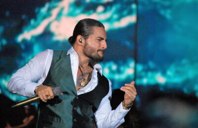 FOTO & VIDEO De la Moscova la București » Maluma a uitat că a fost jefuit în Rusia și a făcut un show incendiar la Romexpo!