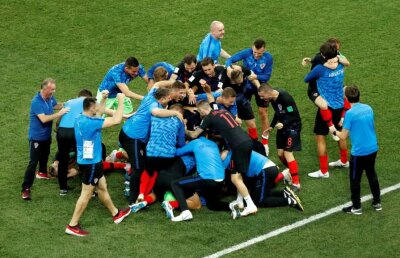 FOTO și TEXT Subasici și croații istorici » Croația e în "sferturile" Mondialului după ce a trecut de Danemarca la penalty-uri 